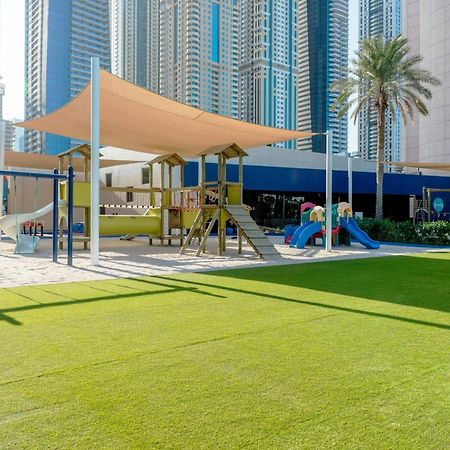 Le Meridien Mina Seyahi Beach Resort & Waterpark Dubai Exterior photo Children's play area