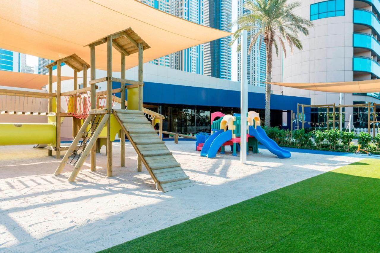 Le Meridien Mina Seyahi Beach Resort & Waterpark Dubai Exterior photo Children's play area