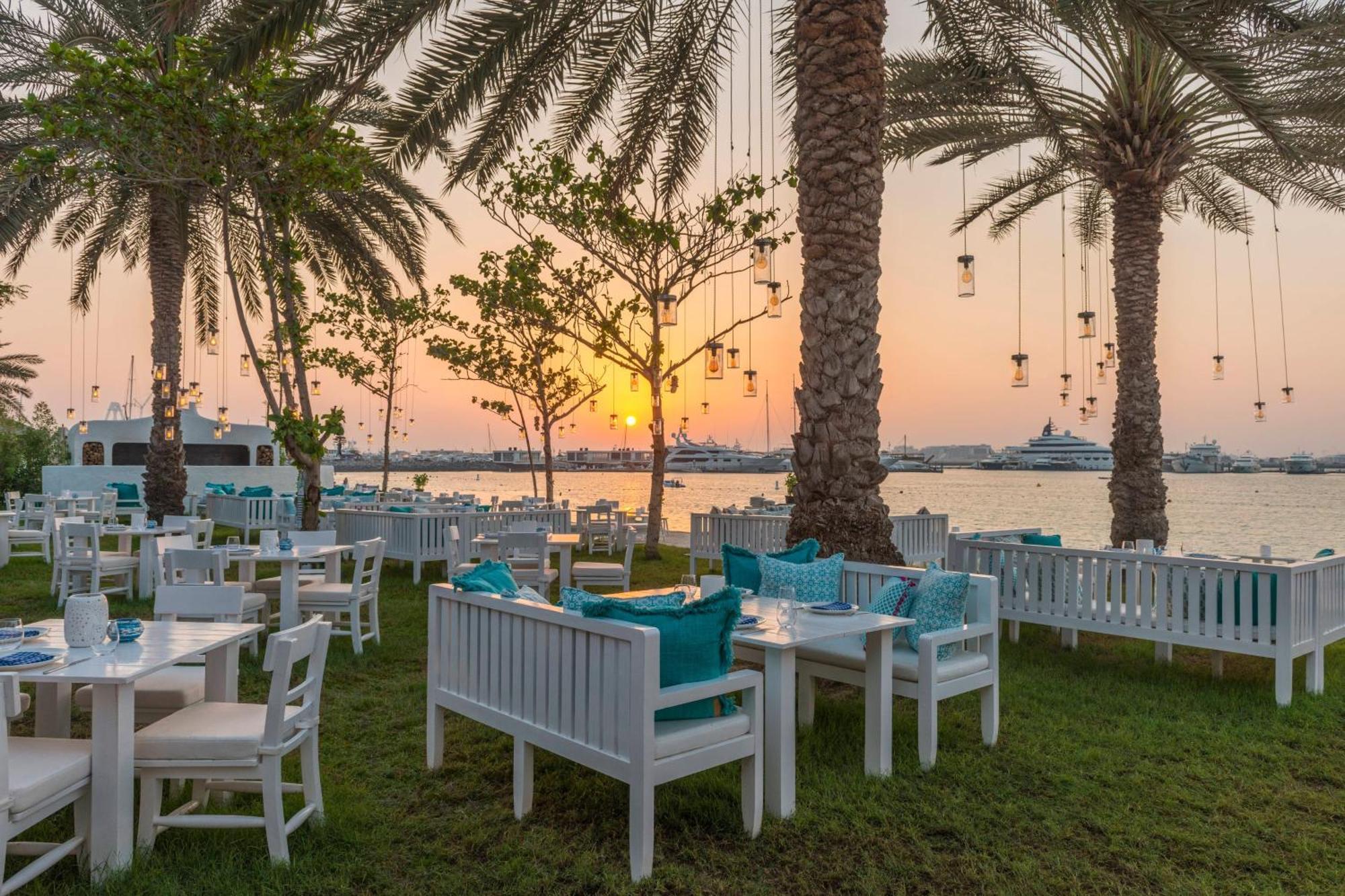 Le Meridien Mina Seyahi Beach Resort & Waterpark Dubai Exterior photo The Beach at Jumeirah at Creek Island